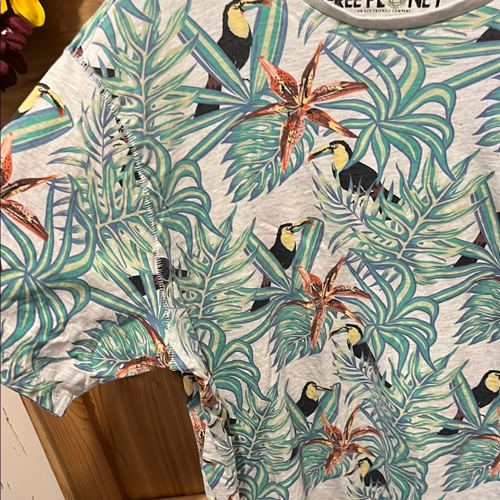 Free Planet Tropical Print Short Sleeve Tee - Green and Orange - Picture 3 of 8